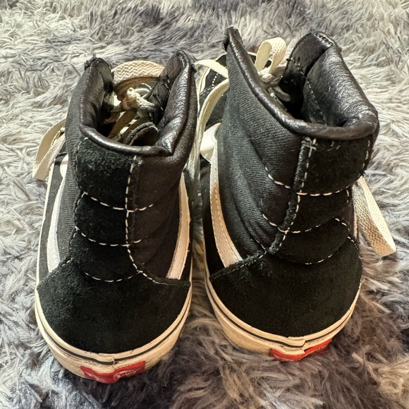 Old School Vans - Picture 5 of 6